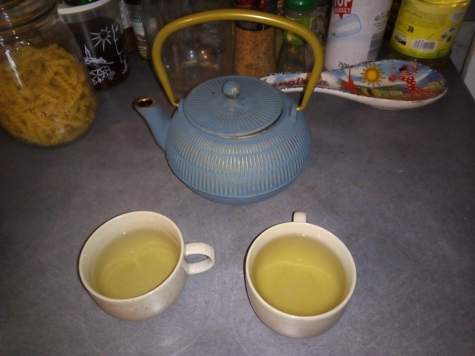 Beka Jito Théière Fonte 0,8 L avec Infuseur Inox