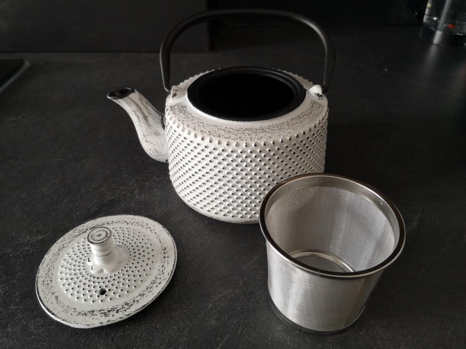 Beka Jito Théière Fonte 0,8 L avec Infuseur Inox